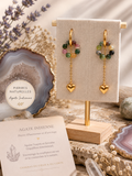 boucles d'oreilles en forme d'anneau doré, avec 8 petites perles d'agate indienne et un cœur pendant doré